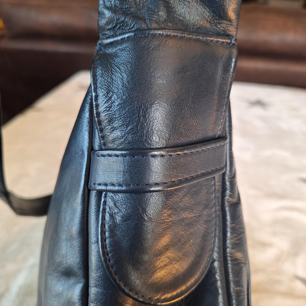 Vintage Navy Blue Genuine Leather Slouchy Shoulder Bag Zipper Close Pocket - Picture 6 of 15